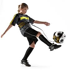 Star Kick Solo Fodboldtræner1 - Soccerplay.dk Hos Soccerplay.dk kan du købe fodboldmål, fodboldrebounder samt andet udstyr til spil i haven eller i fodboldklubben. Køb udstyr online idag.