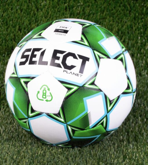 IMG 0782 - Soccerplay.dk Hos Soccerplay.dk kan du købe fodboldmål, fodboldrebounder samt andet udstyr til spil i haven eller i fodboldklubben. Køb udstyr online idag.