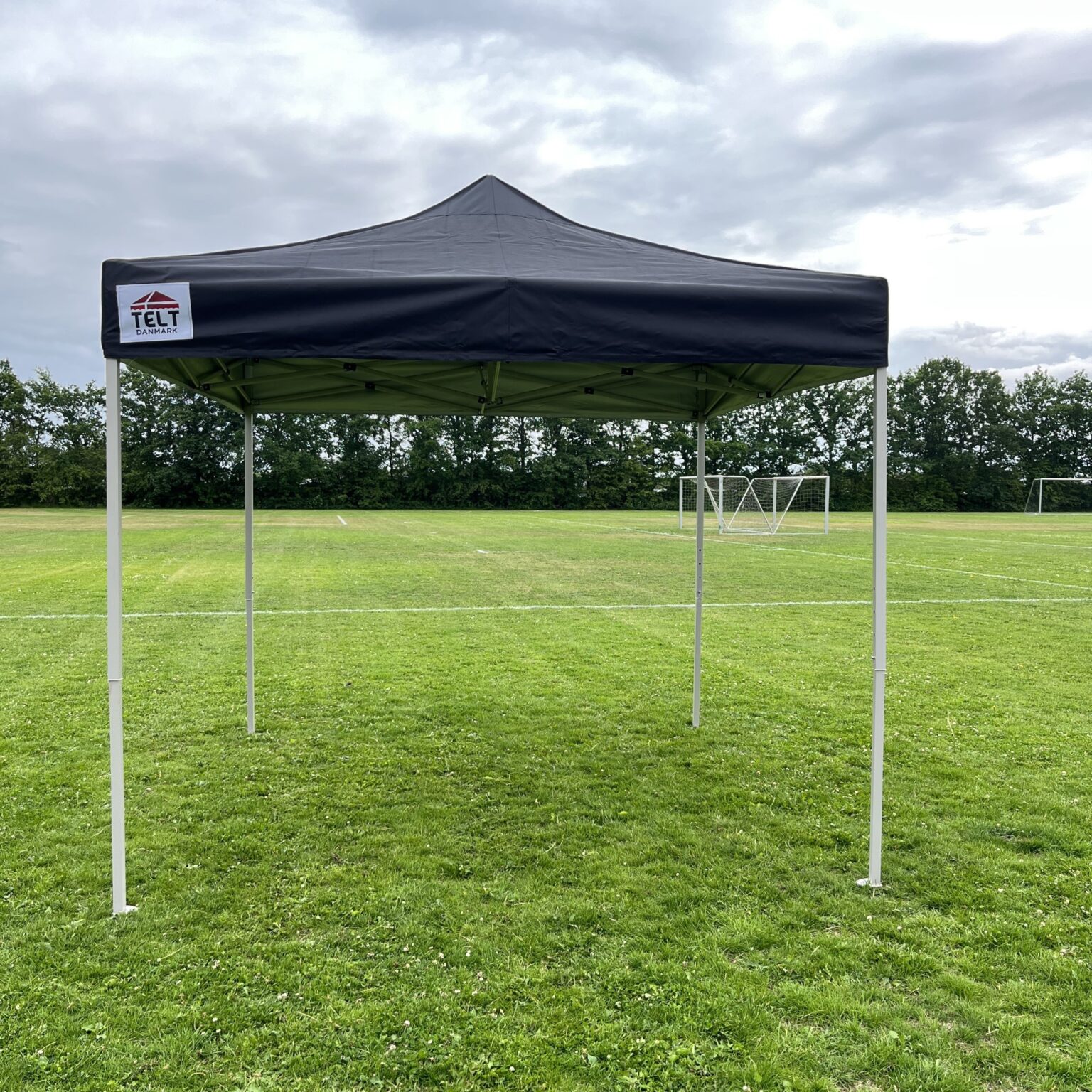 Sports POP UP tilskuer og udskiftningstelt 3 x 3 meter – Sort