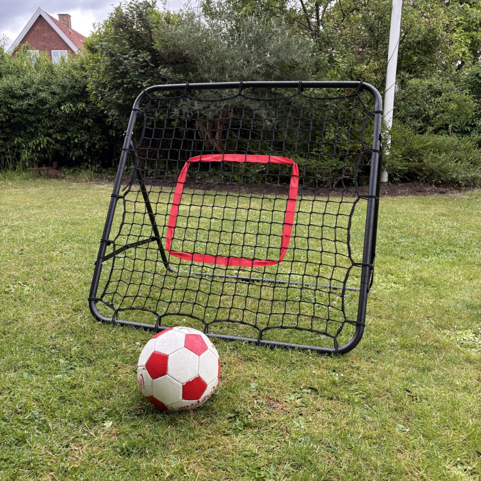 Køb Fodbold rebounder - Stort udvalg af fodbold rebounder.